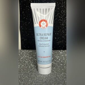 First Aid Beauty Ultra Repair Cream 1oz